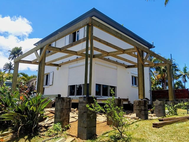Caillebotis en bois Pergola à La Réunion